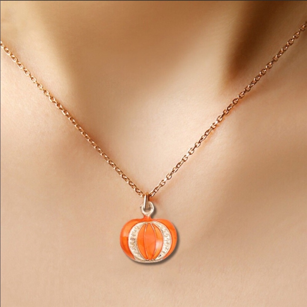 Pumpkin 🎃 NECKLACE! - Picture 2 of 3